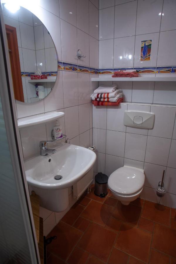 Gerbrandy State Guest House Boazum Bagian luar foto